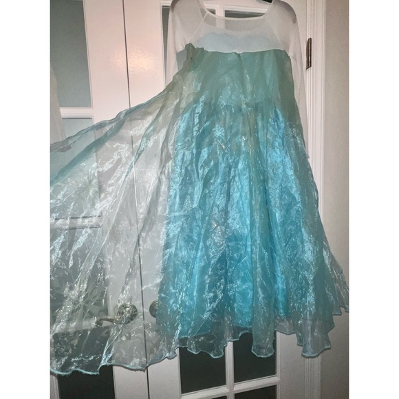 DISNEY GIRLS ELSA PRINCESS DRESS 👑❄️✨ - Picture 3 of 5